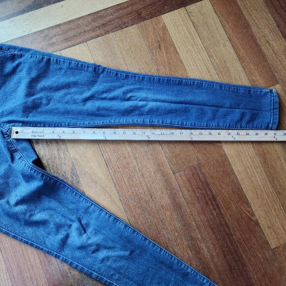 Forever 21 Medium Wash Low Rise Skinny Jeans Size 26 - Picture 9 of 16